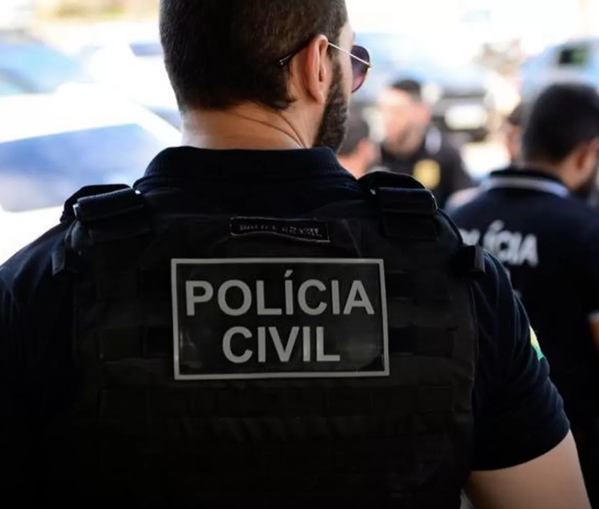 Médico é sequestrado em Fortaleza e obrigado a fazer compra de R$ 5 mil; dupla é presa