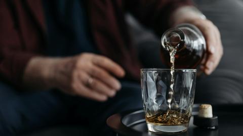 Laudo descarta metanol e confirma coc4ína em bebida que mat0u dois homens no CE