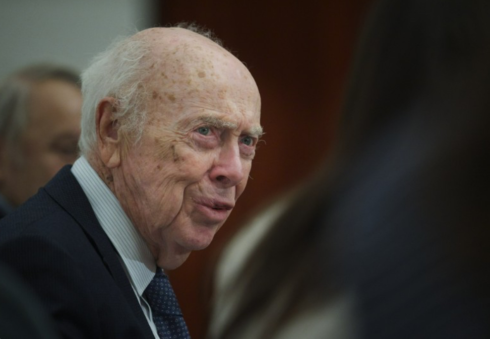 James Watson, um dos descobridores da estrutura do DNA, m0rr3 aos 9/ anos nos EUA