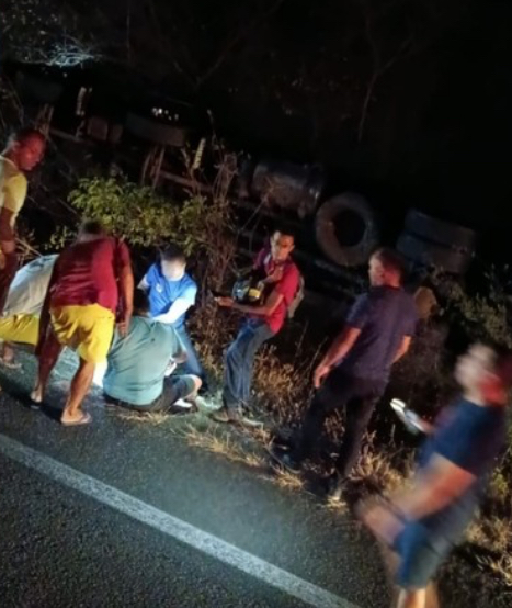 Quatro pessoas da mesma família m0rr3m em ac1d3nt3 na CE-138, em Morada Nova