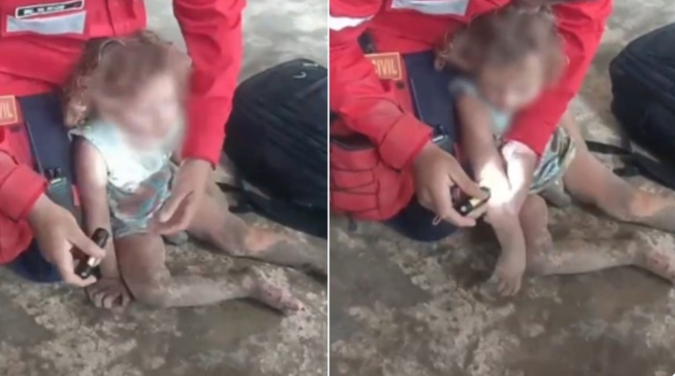 Menino de 2 anos sai de casa sem a família perceber, anda sozinho por 2 km e é encontrado próximo a açude