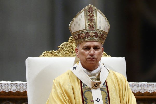 Negar ajuda aos pobres é rejeitar Deus, diz papa Leão XIV, na Missa do Galo