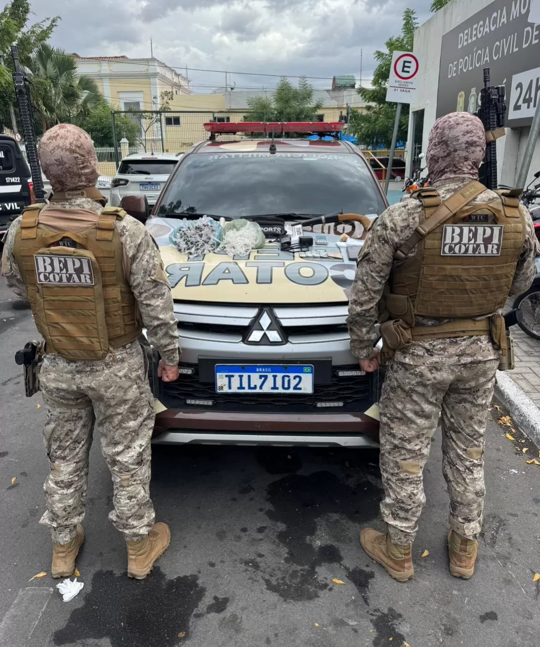 BEPI/COTAR prende casal por tráf1c0 de dr0g4s e posse de arm4 de f0g0 em Reriutaba