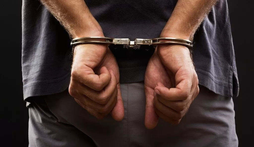 PMCE prende homem por extorsão após falsa proposta de emprego em Fortaleza