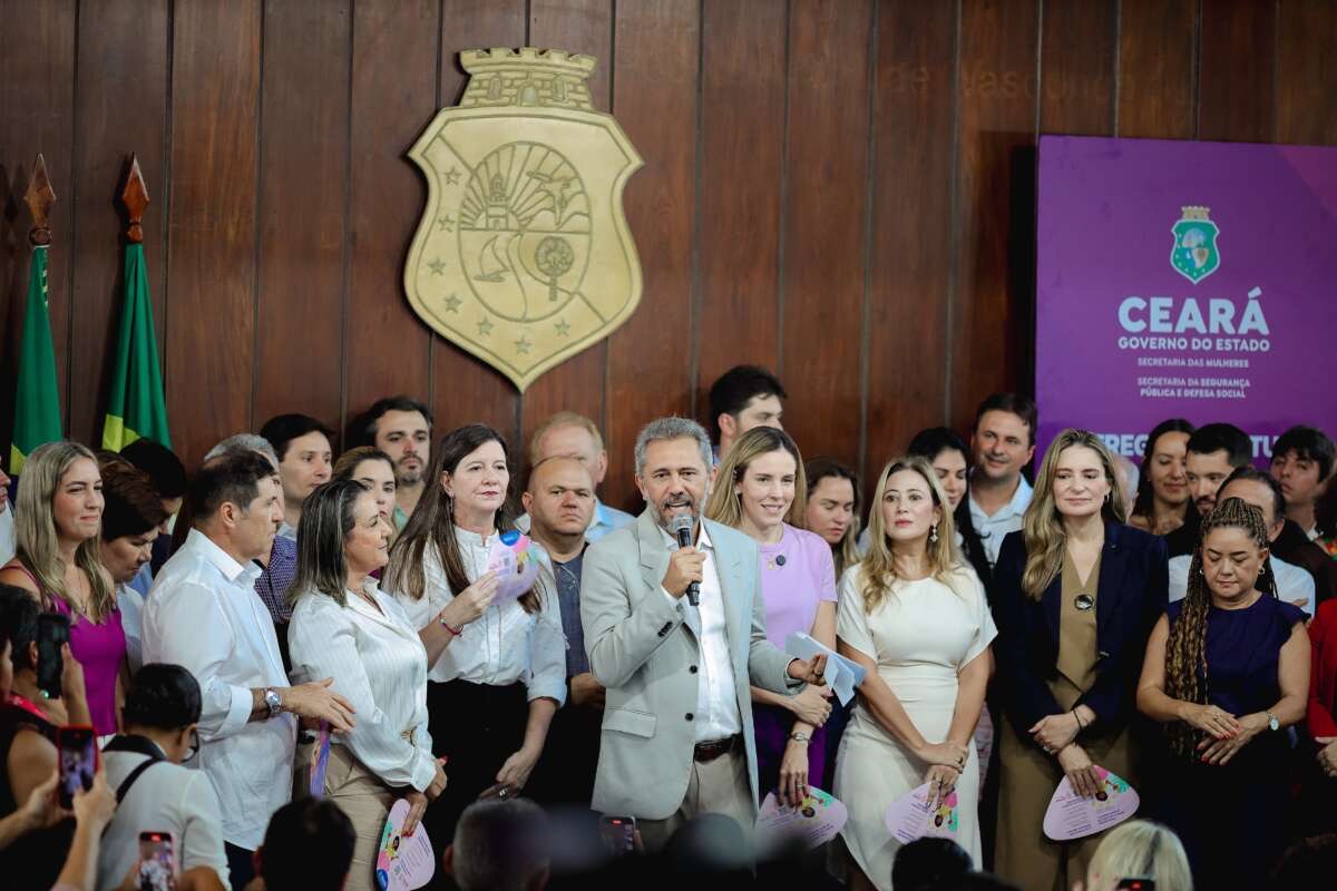 Governo do Ceará entrega viaturas da Patrulha Maria da Penha a 29 municípios