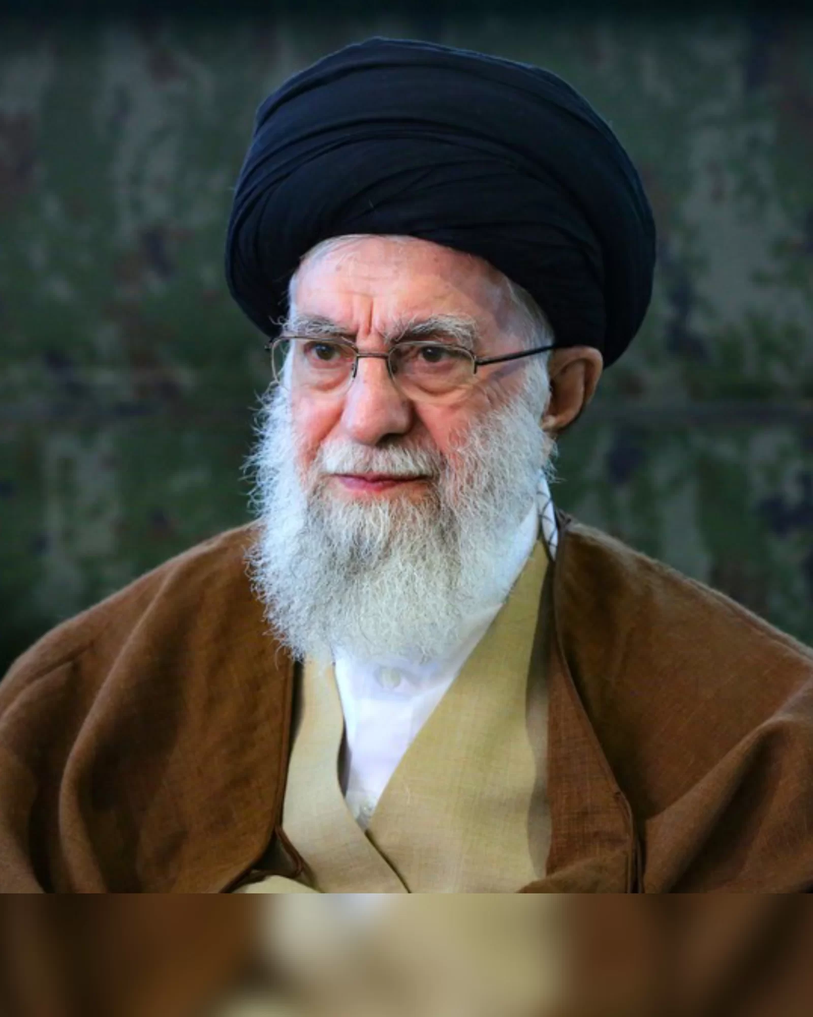 Imprensa iraniana anuncia m0rt3 de filha, genro e neta de Ali Khamenei