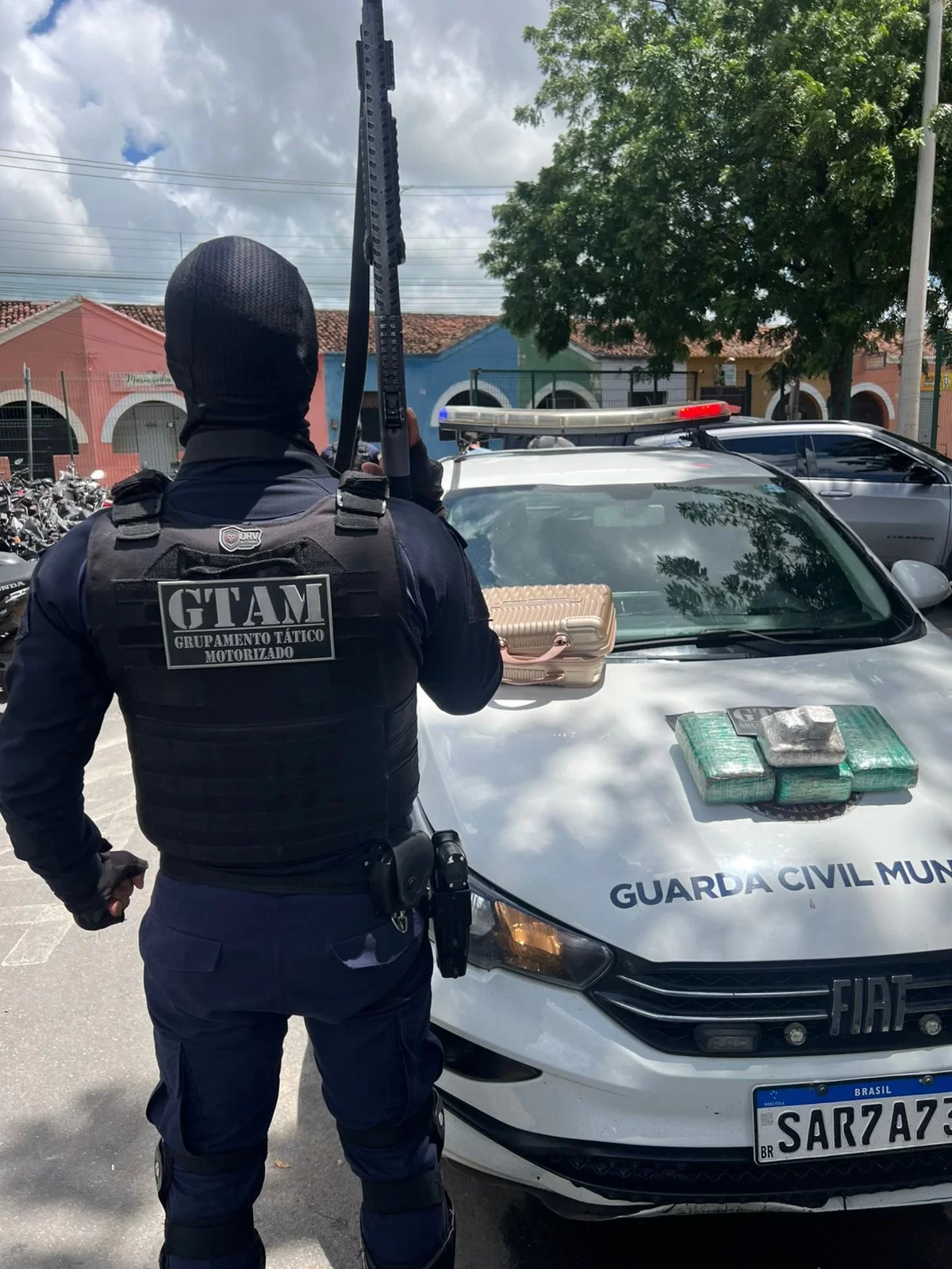 Ação integrada resulta na apreensão de 3,5 kg de dr0g4s pela Guarda Civil Municipal de Sobral