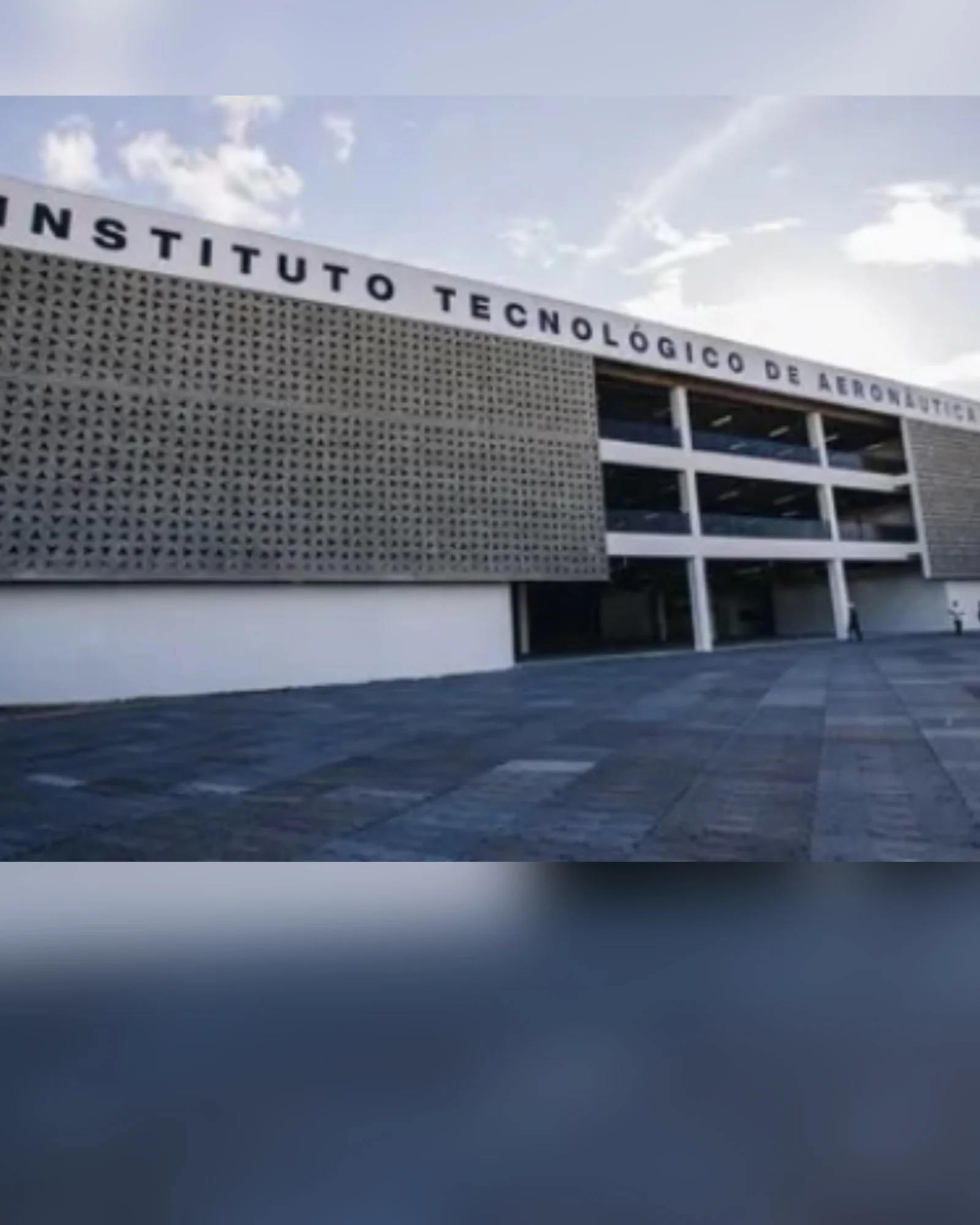 Lula participa em Fortaleza da inauguração do primeiro bloco estudantil do ITA Ceará