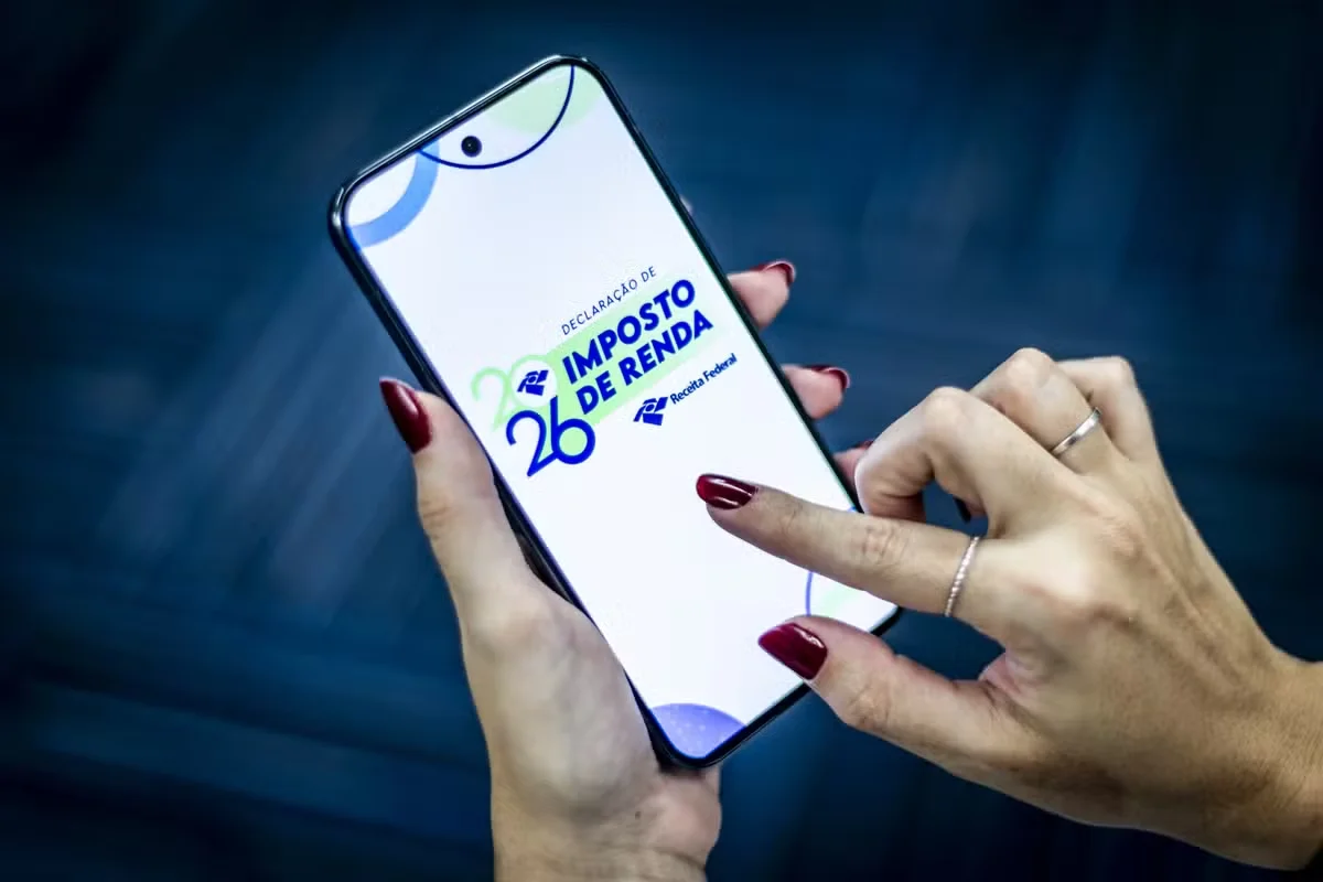 Mais de 60 sites falsos usam Imposto de Renda como isca para golpes, alerta empresa de cibersegurança