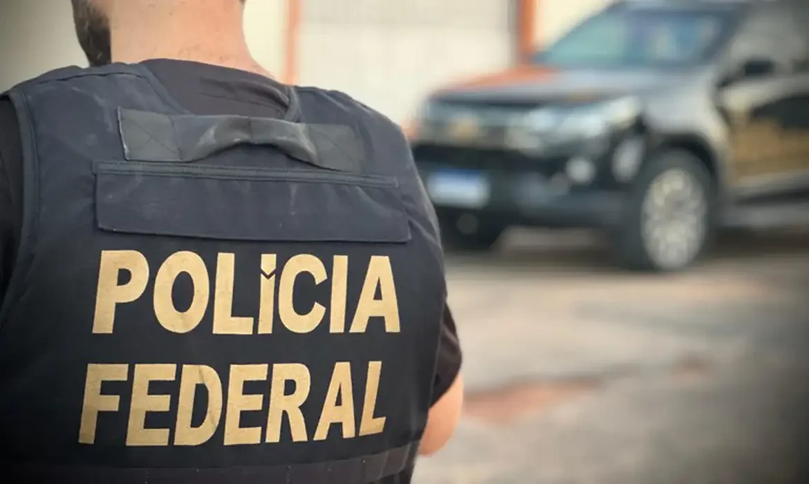 PF deflagra operação contra tráf1c0 de pessoas e trabalho análogo à escravidão no Rio