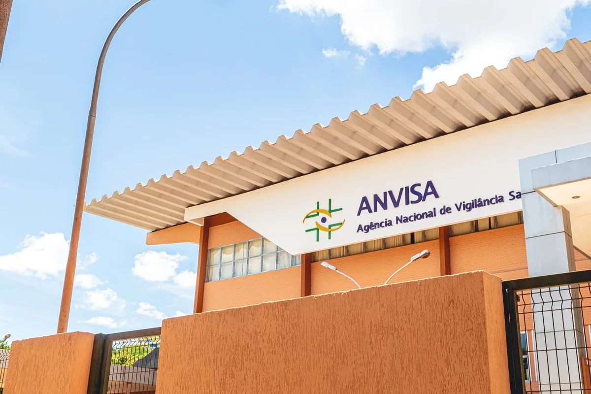 Anvisa determina recolhimento de suplemento de magnésio e suspende venda em todo o país