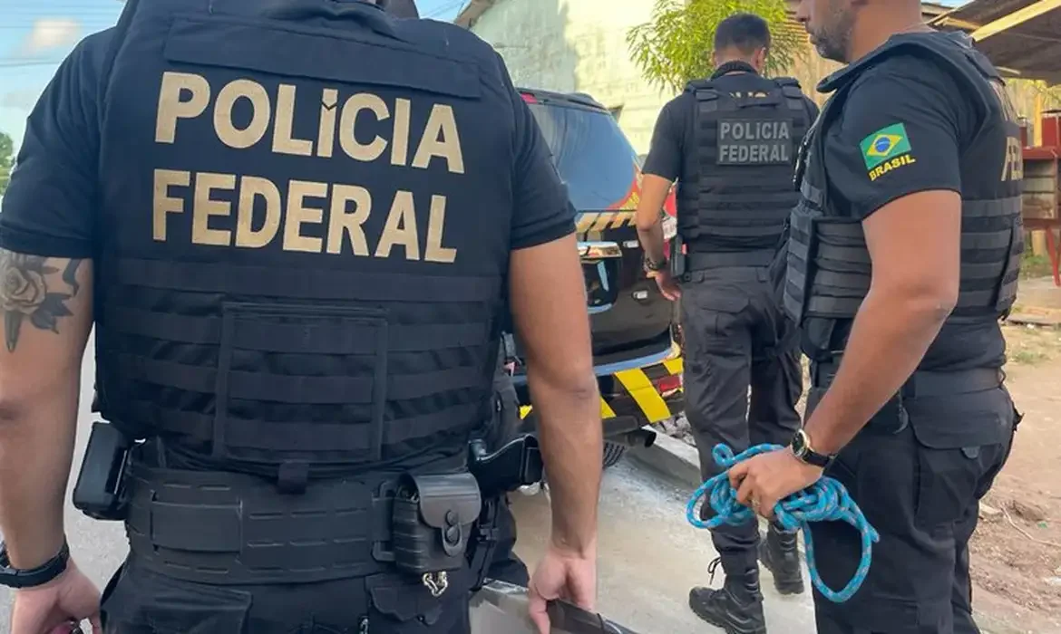 Ceará é alvo de operação nacional contra organizações cr!m!n0sas; PF cumpre 274 mandados em 16 estados