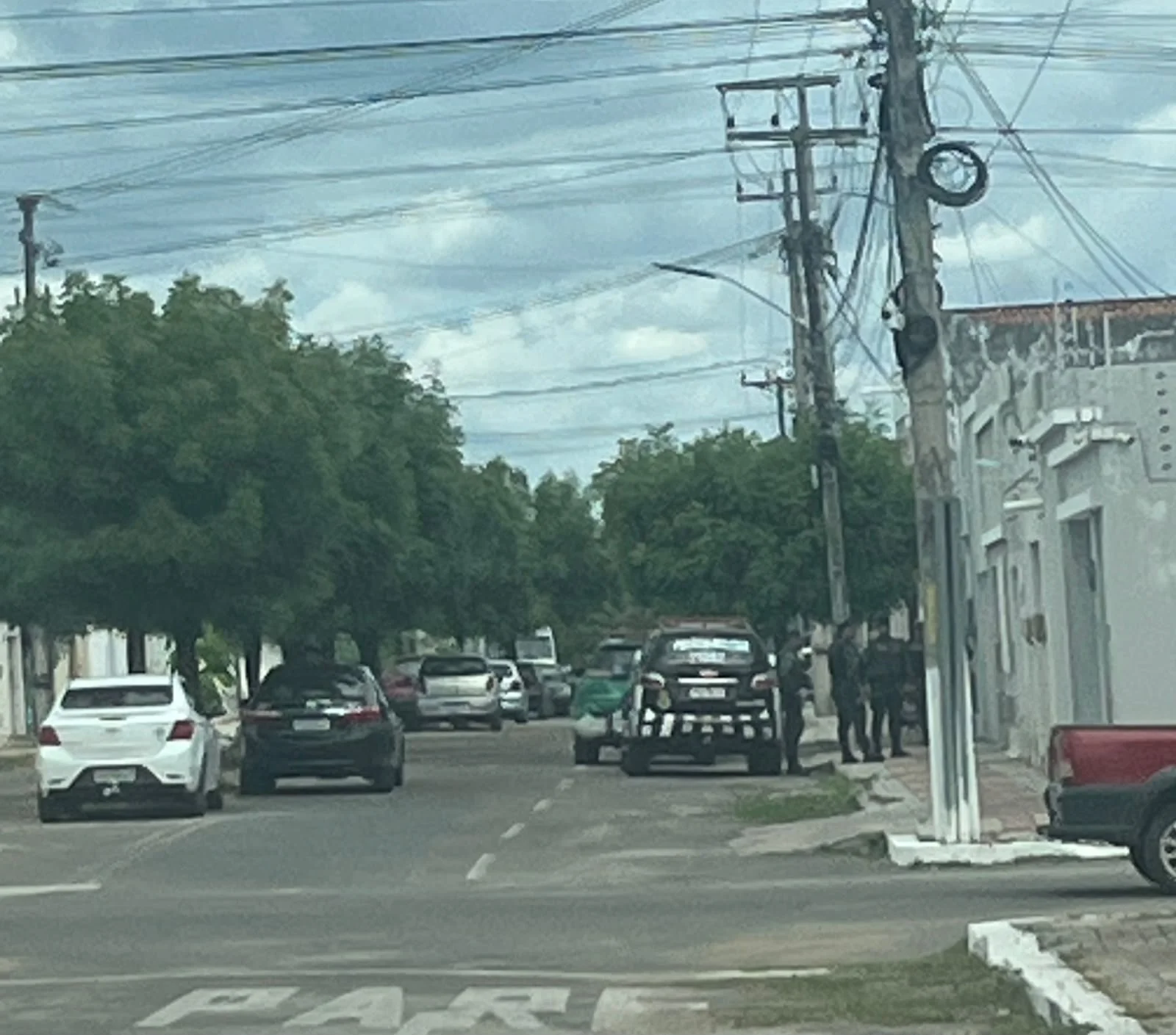 Justiça decreta prisão preventiva de policial suspeito de m0rte de mulher em posto de combustível em Cariré