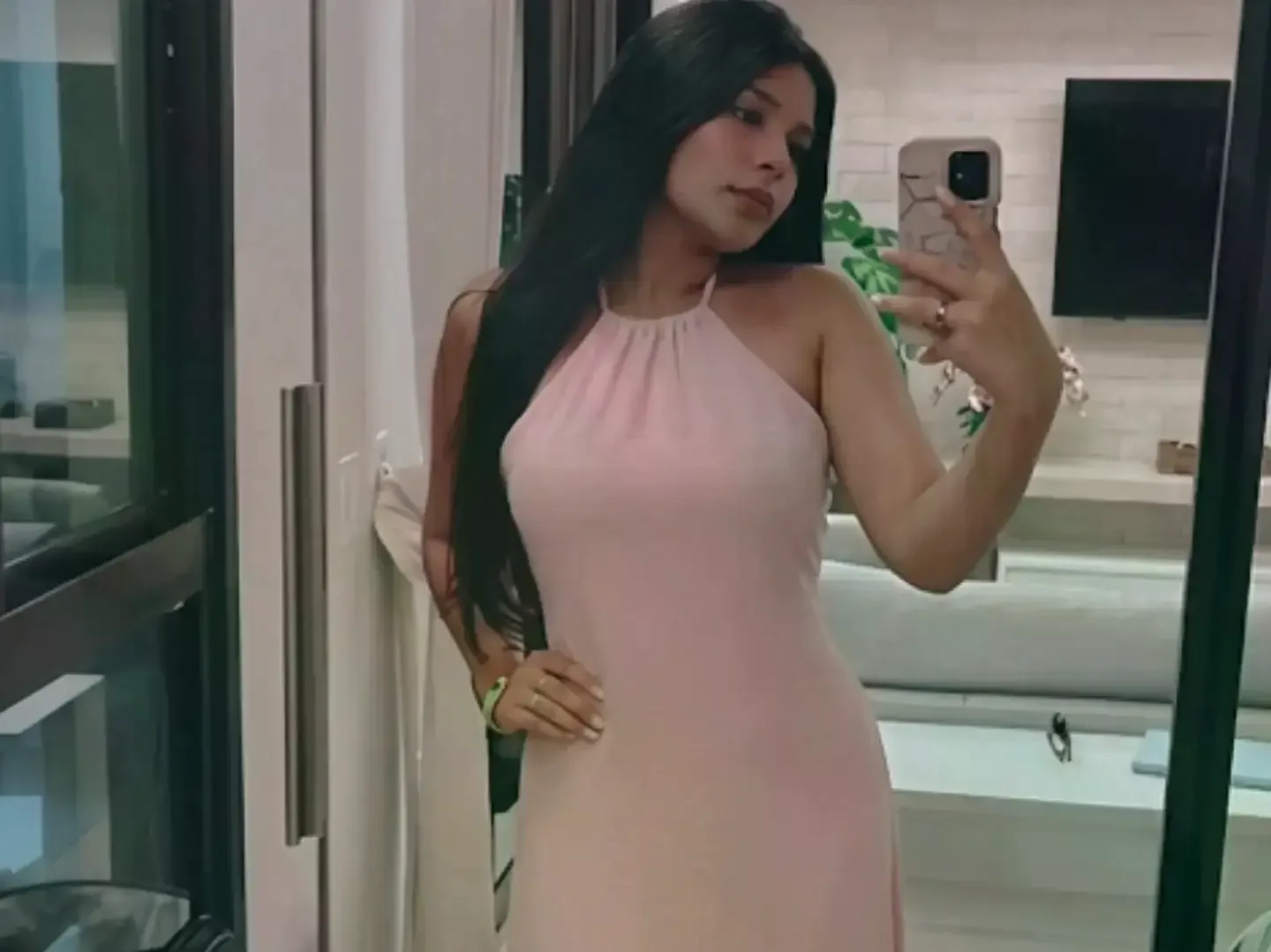Caso Isabelle Caracristi: Estudante encontrada morta em Fortaleza estava grávida, diz família