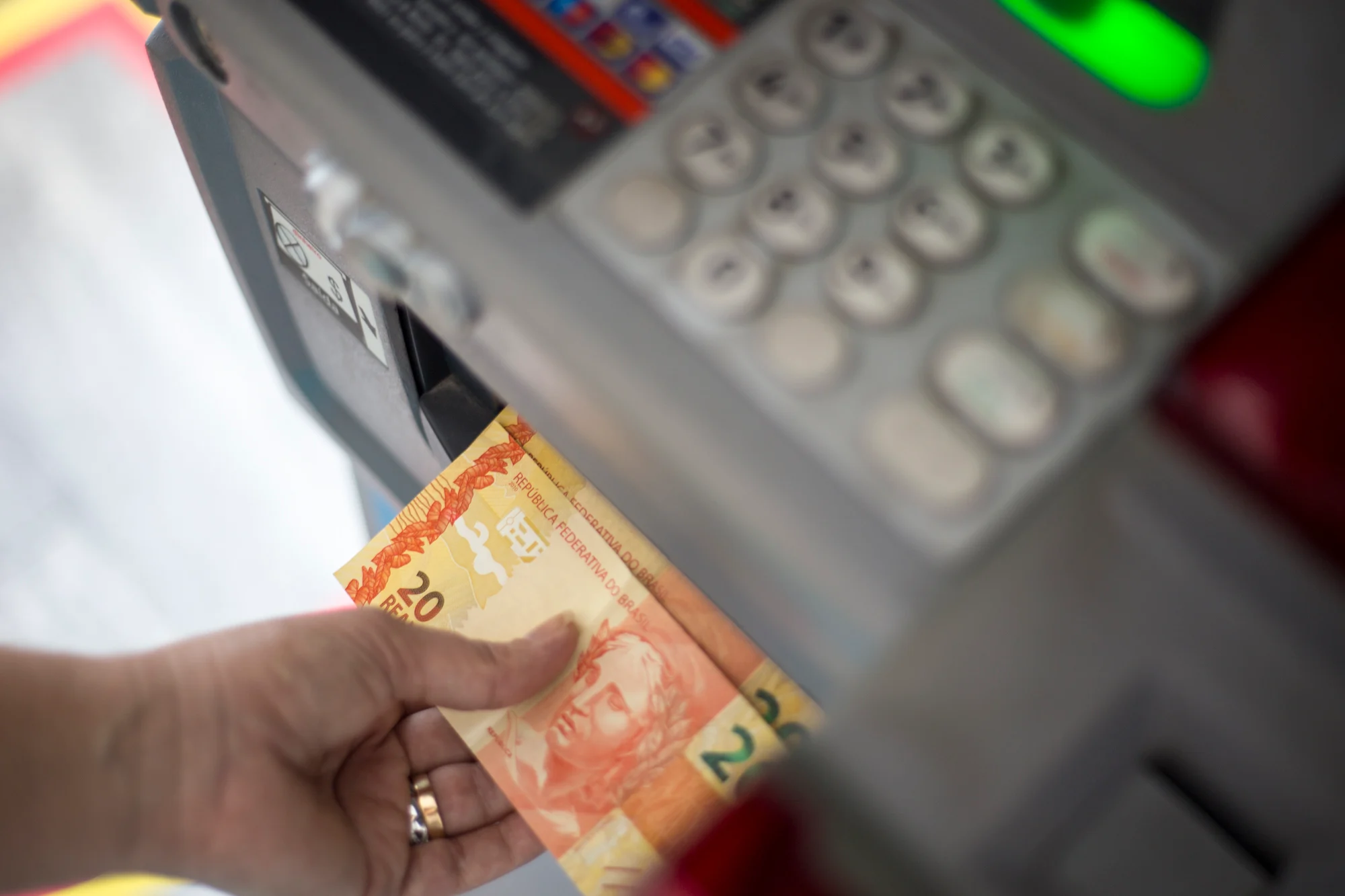 Pagamento de lote complementar do Abono Salarial inicia nesta quinta-feira
