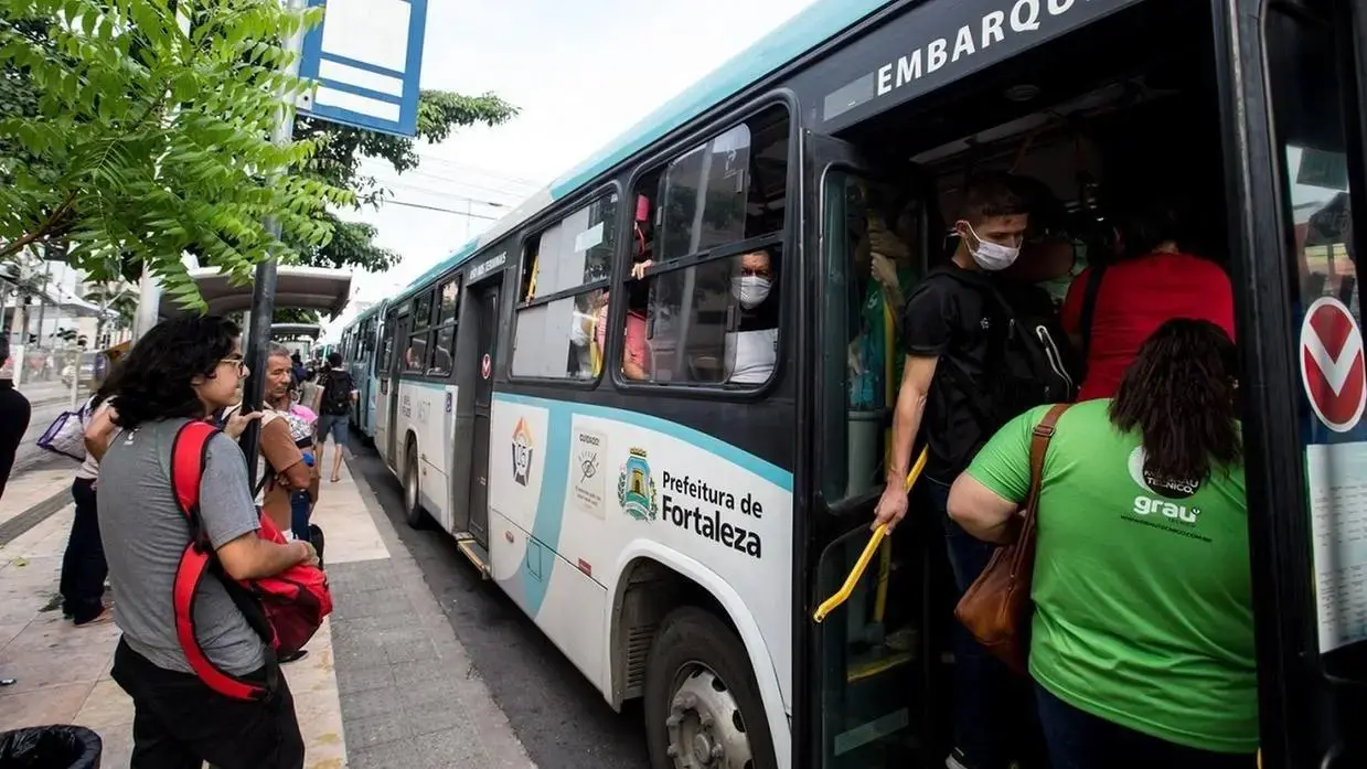 Fortaleza terá tarifa zero e reforço na frota no segundo turno