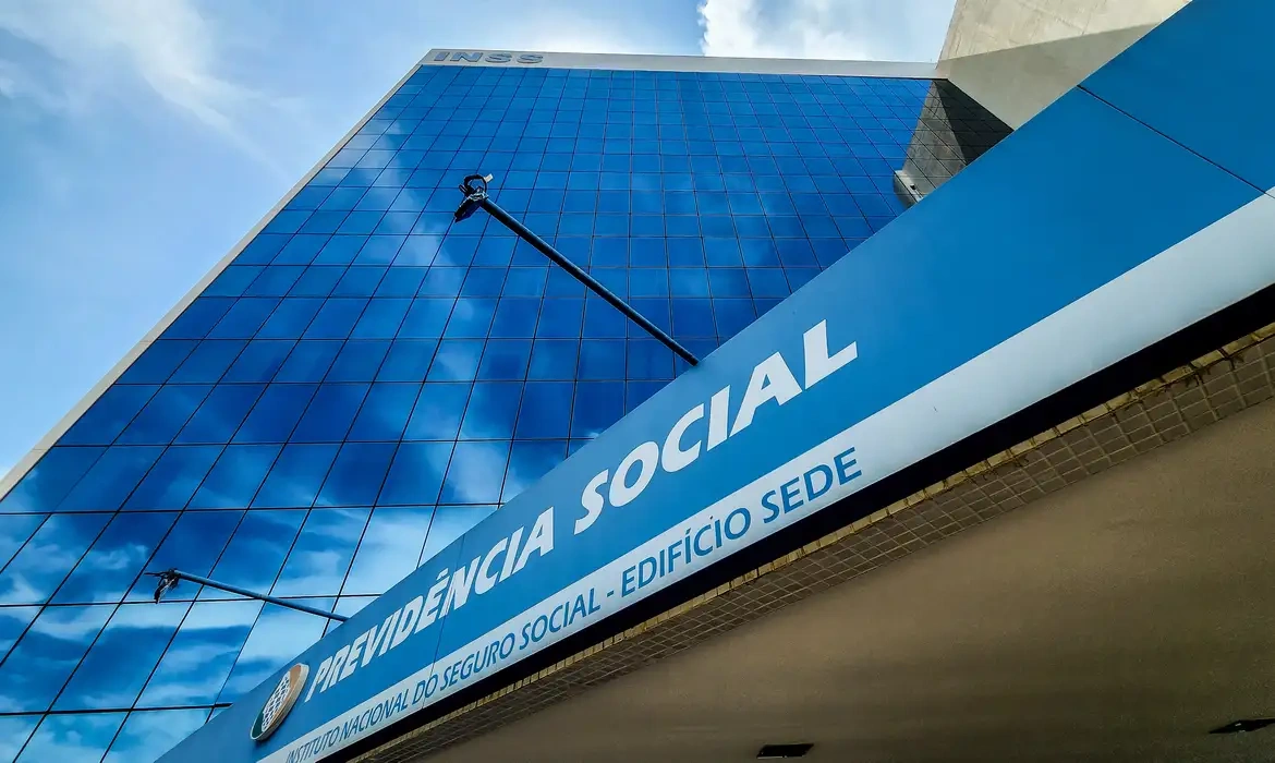 Programa Caminhos da Aposentadoria esclarece dúvidas sobre direitos previdenciários