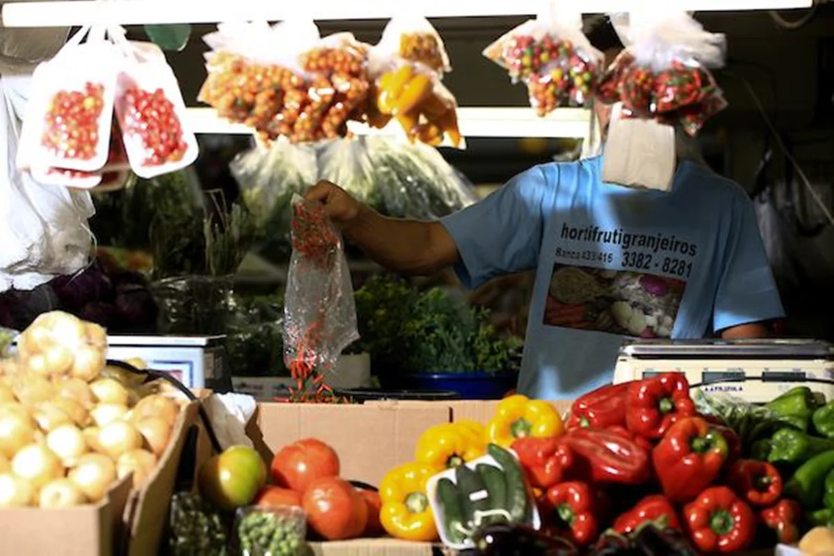 Mercado mais caro? Inflação de alimentos volta a subir e apresenta novos sinais de alta