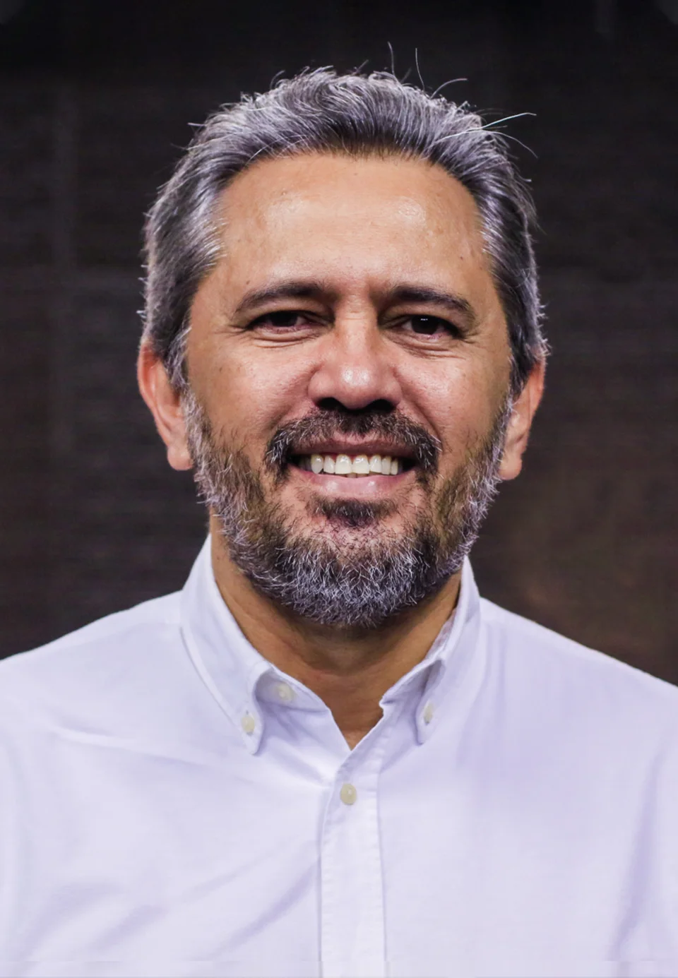 Elmano de Freitas é reeleito governador do Ceará