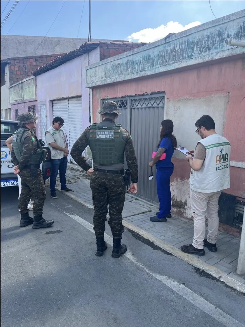 Operação resgata 19 cães em situação de m4us-tratos em Sobral