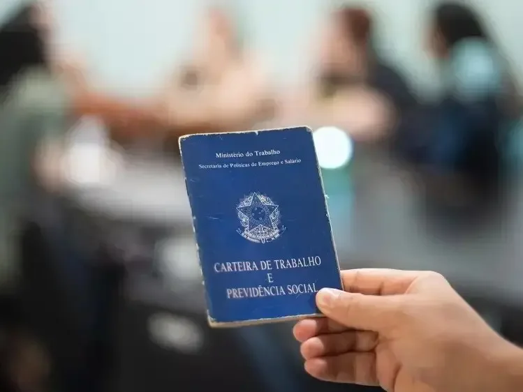 Ceará tem a segunda menor proporção de trabalhadores na escala 6x1 do Brasil