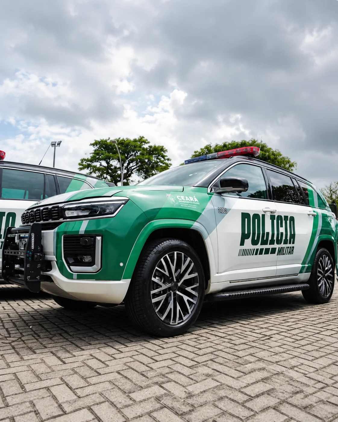 Homem bêbado atira durante festa política, m4t4 um e deixa dois feridos em Crateús