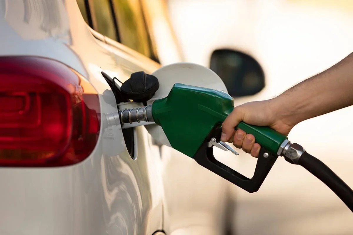 ICMS sobre gasolina, diesel e gás de cozinha terá aumento a partir de fevereiro de 2027