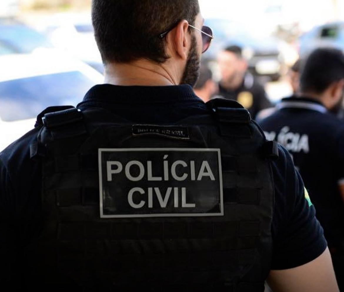 Leia mais sobre o artigo Médico é sequestrado em Fortaleza e obrigado a fazer compra de R$ 5 mil; dupla é presa